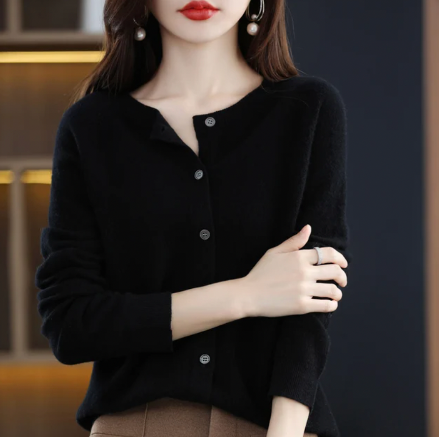 CLARA | CÁRDIGAN ELEGANTE CON BOTONES
