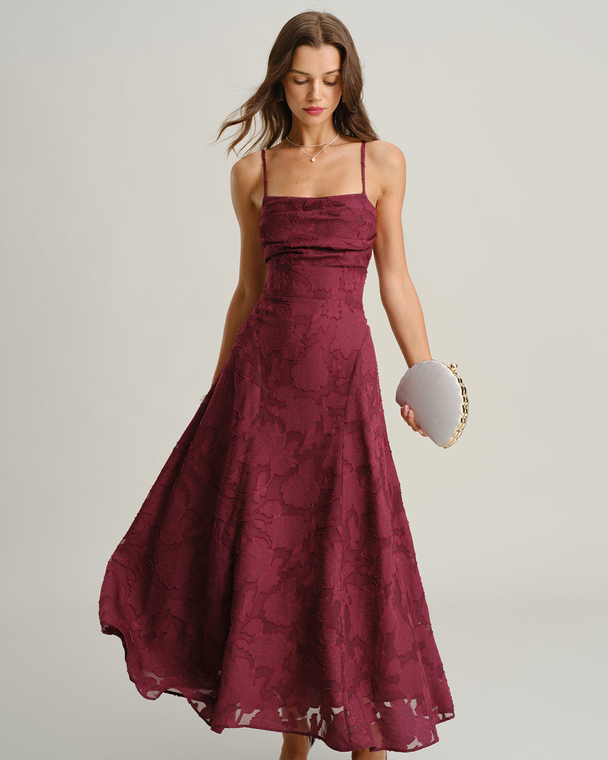 GABRIELA | VESTIDO ELEGANTE COLOR VINO